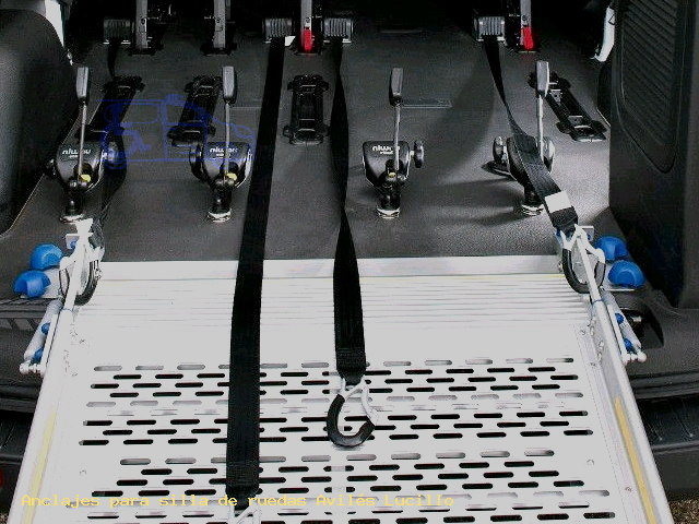 Sujección de silla de ruedas Avilés Lucillo