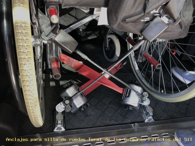 Anclajes silla de ruedas Toral de los Guzmanes Palacios del Sil