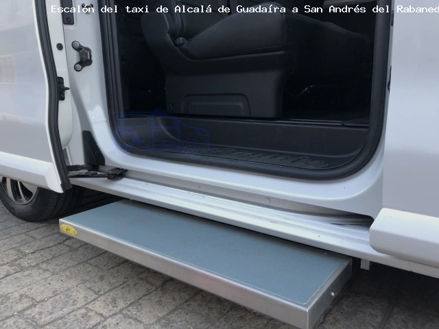 Escalón del taxi de  a San Andrés del Rabanedo