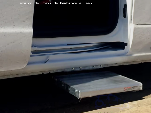 Taxi con escalón de Bembibre a Jaén