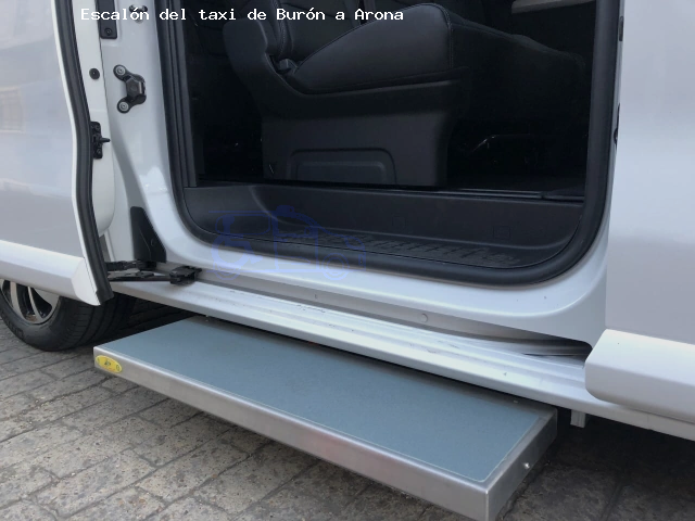 Escalón del taxi de  a Arona