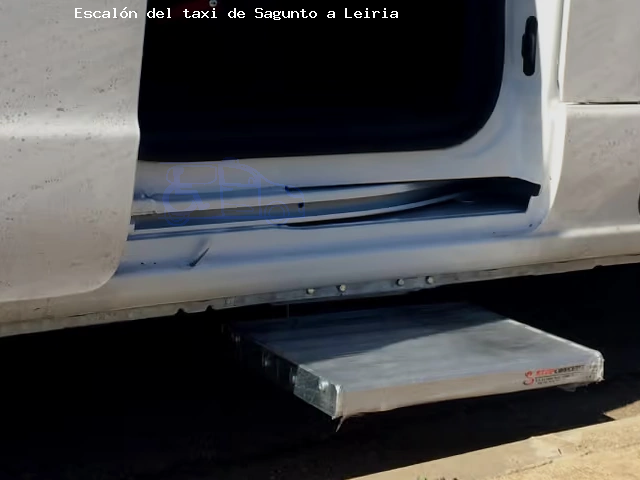 Escalón del taxi de  a Leiria
