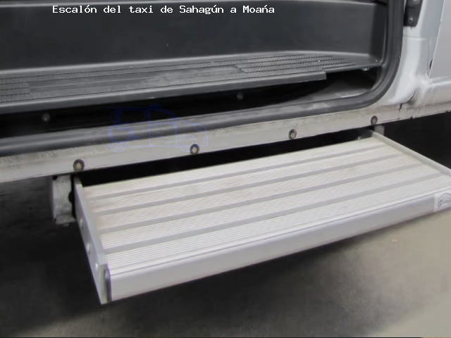 Taxi con escalón Sahagún Moaña