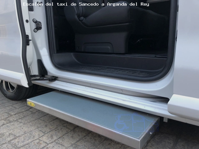Escalón del taxi de  a Arganda del Rey