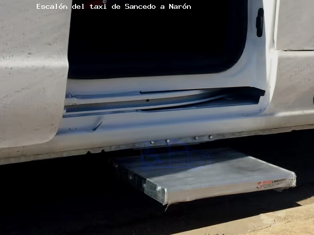 Escalón del taxi de  a Narón