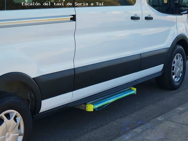 Taxi con escalón ruta Soria Tuí