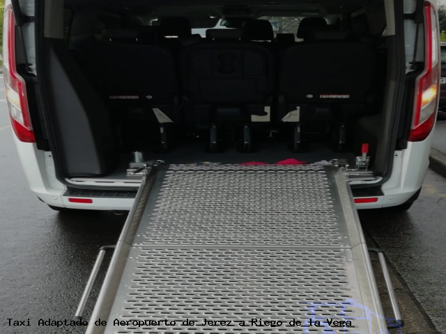 Taxi accesible de Riego de la Vega a Aeropuerto de Jerez