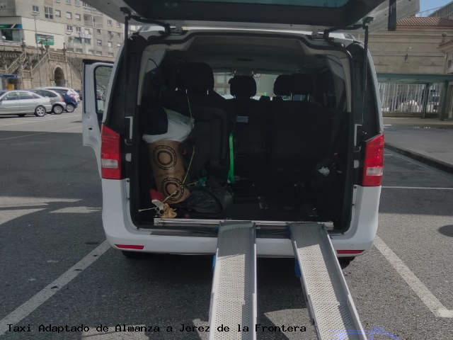 Taxi accesible de Jerez de la Frontera a Almanza