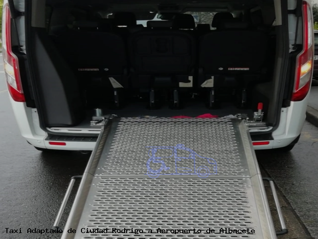 Taxi accesible de Aeropuerto de Albacete a Ciudad Rodrigo