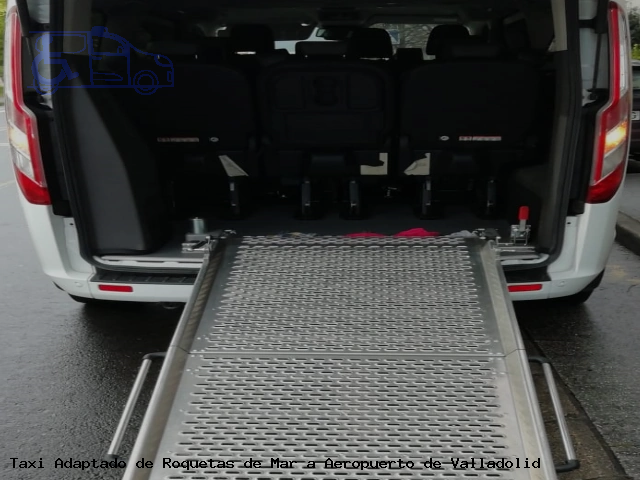 Taxi accesible de Aeropuerto de Valladolid a Roquetas de Mar