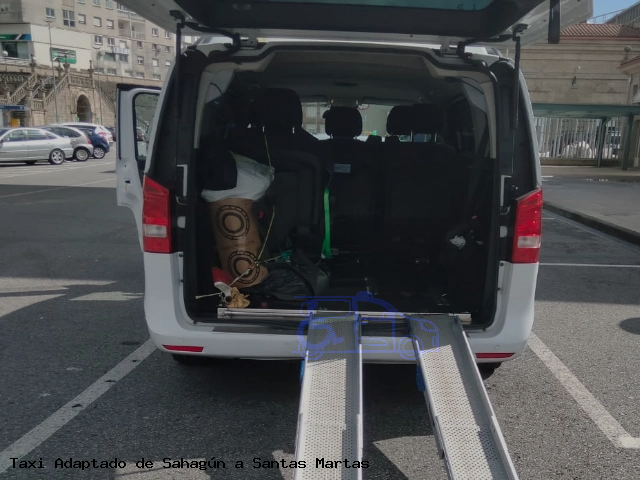 Taxi accesible de Santas Martas a Sahagún