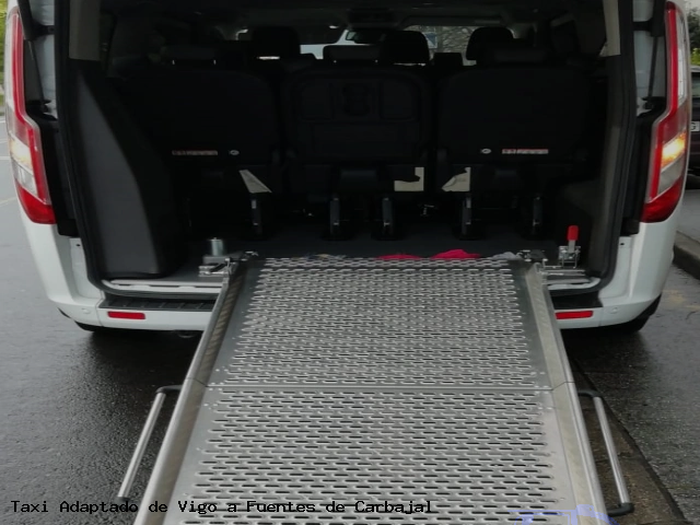 Taxi accesible de Fuentes de Carbajal a Vigo