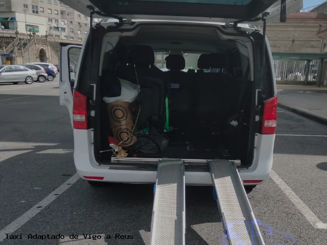 Taxi accesible de Reus a Vigo